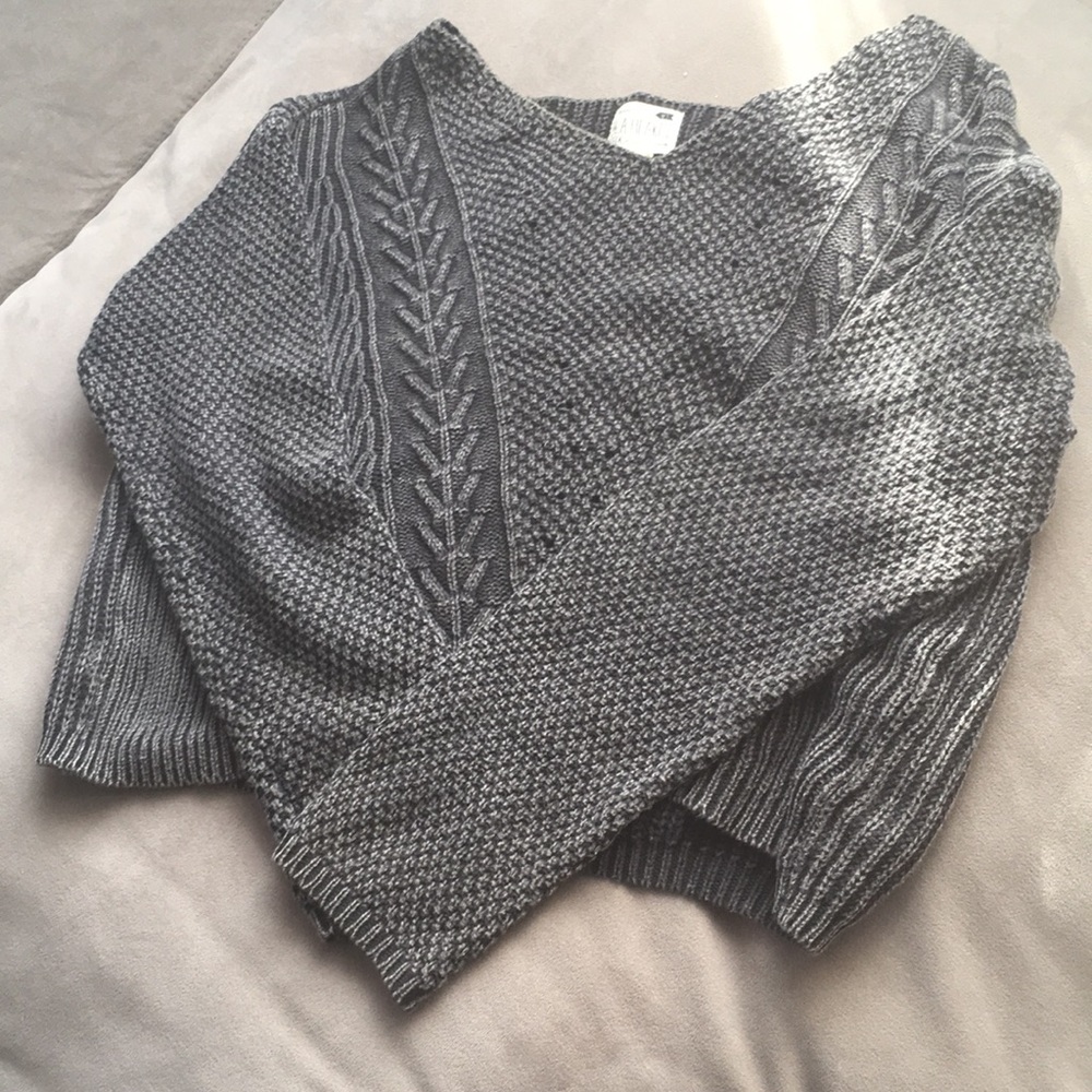 L.A hearts sweater